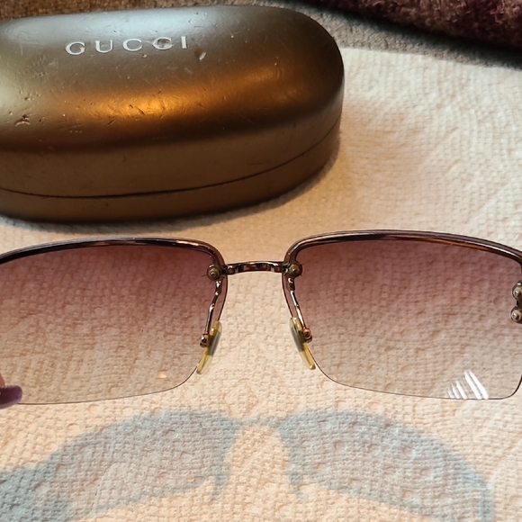 Gucci Women's Sunglasses - Picture 13 of 15